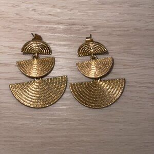 Gold drop earrings